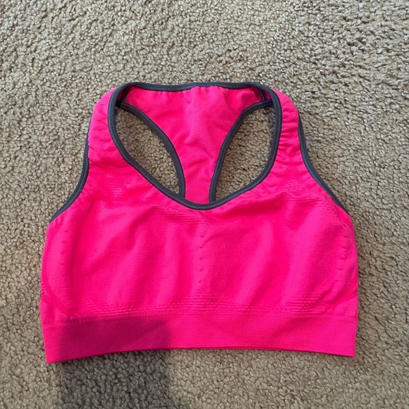 HANES Pink Seamless Non-Padded Racerback Jog Bra - Picture 2 of 7